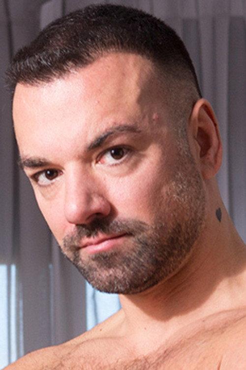 Photo of Oliver Marinho, Acting