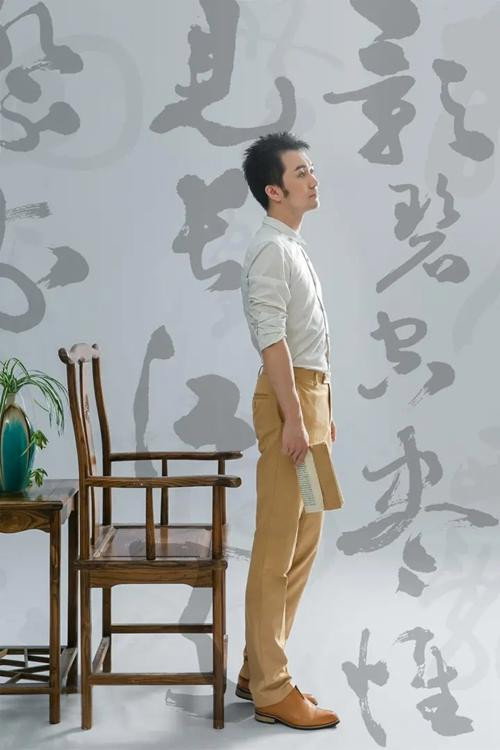 Photo of Lai Ji, Writing