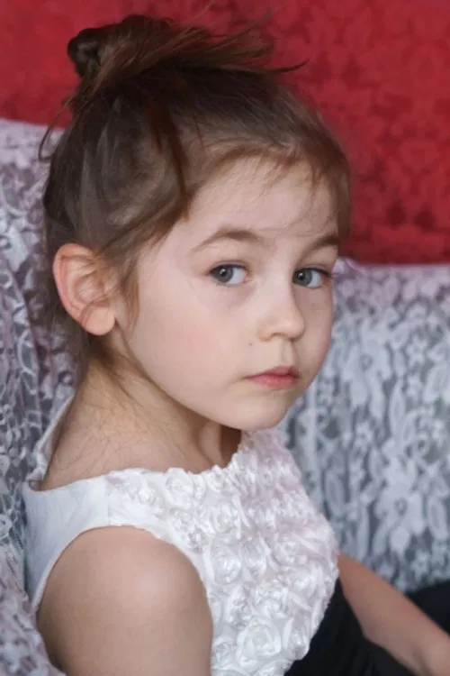 Amelie Elisa Klein profile