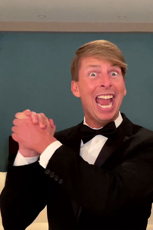 The Second City Presents: The Last Show Left on Earth poster