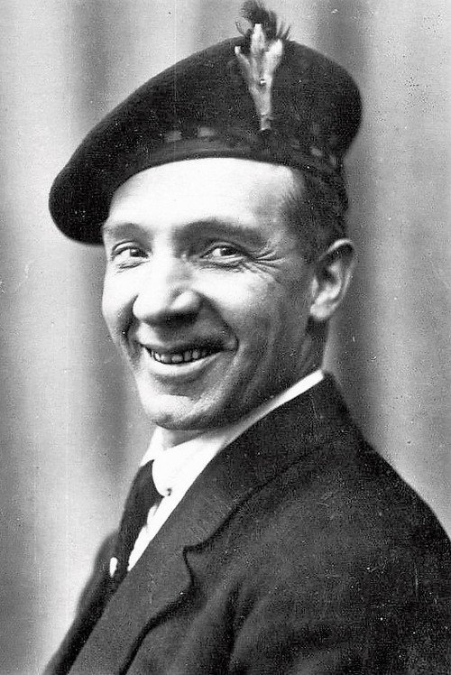 Photo of Harry Lauder, Acting