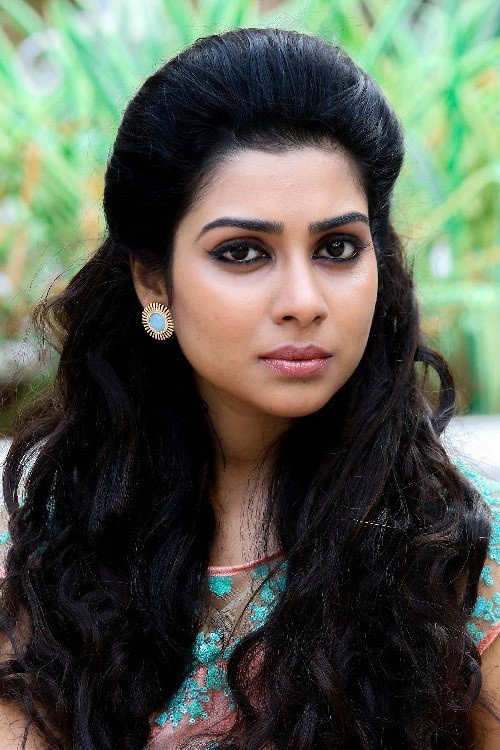 Photo of Satna Titus, Acting