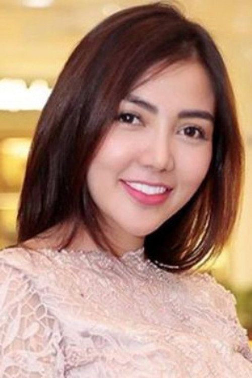 Photo of Bella Shofie, Acting
