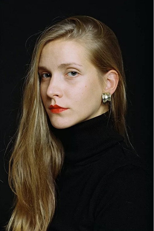 Photo of Jelena Tjapkin, Acting