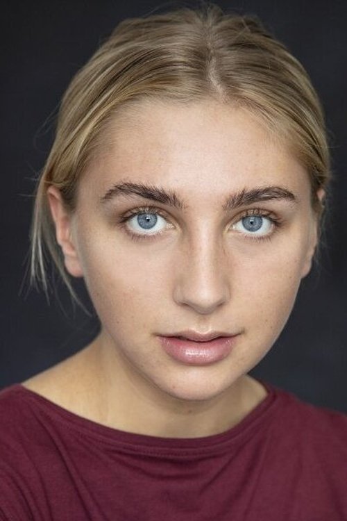 Ella Lily Hyland profile