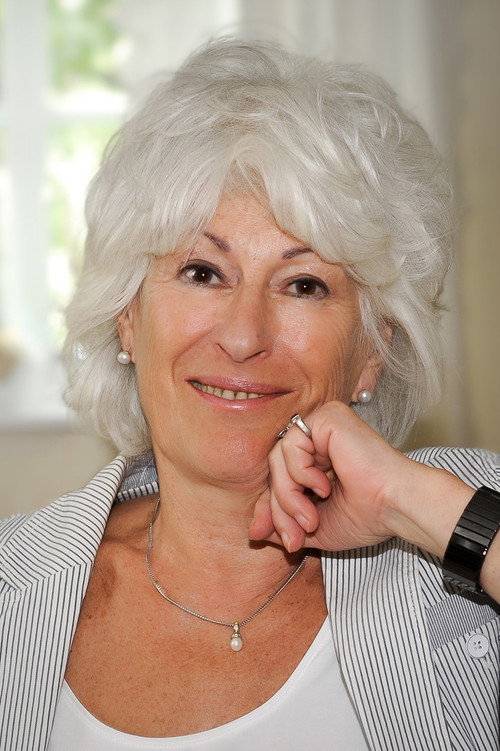 Photo of Mona Levin, Acting