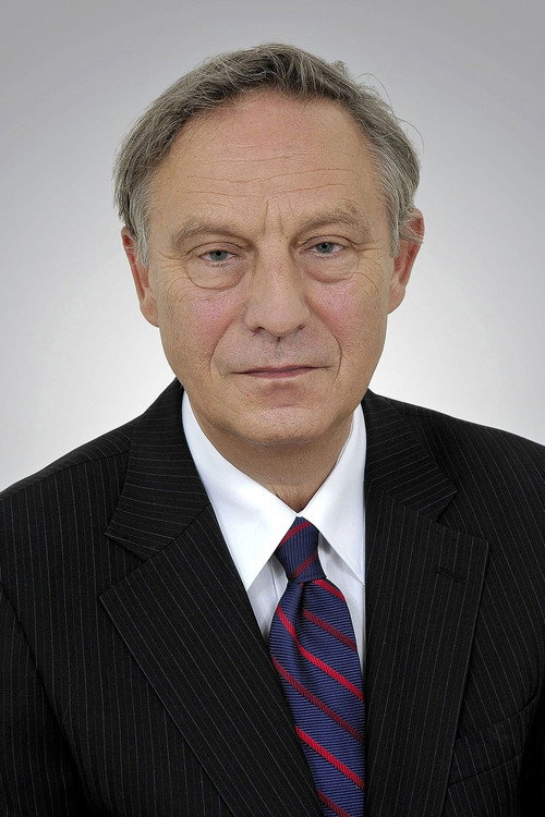 Photo of Krzysztof Piesiewicz, Writing