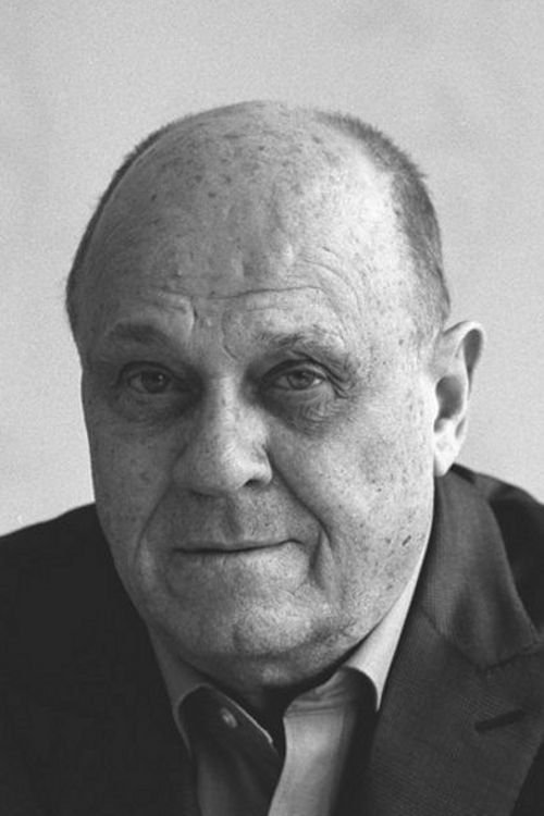 Vladimir Menshov profile