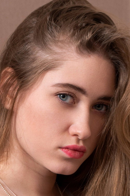 Photo of Alexa Rovento, Acting