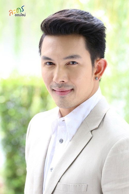 Athichart Chumnanon profile