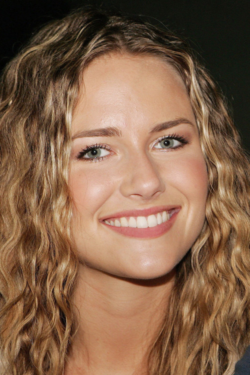 Tania Saulnier profile