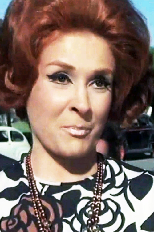 Photo of Mónica Grey, Acting