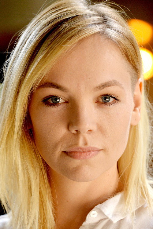 Photo of Lisa Leonard, Acting