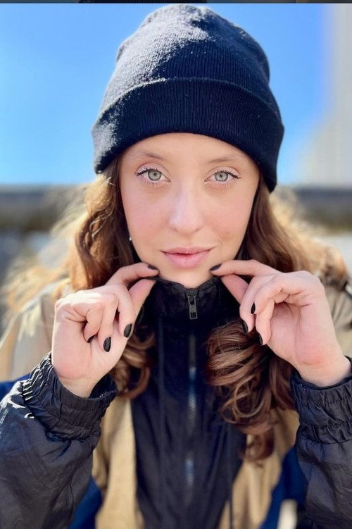 Photo of Camila Favero, Acting