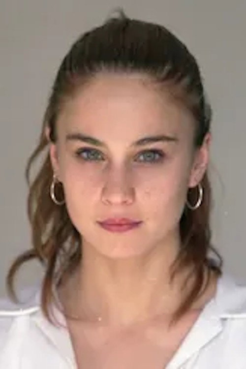 Photo of Lucy Dubinchik, Acting