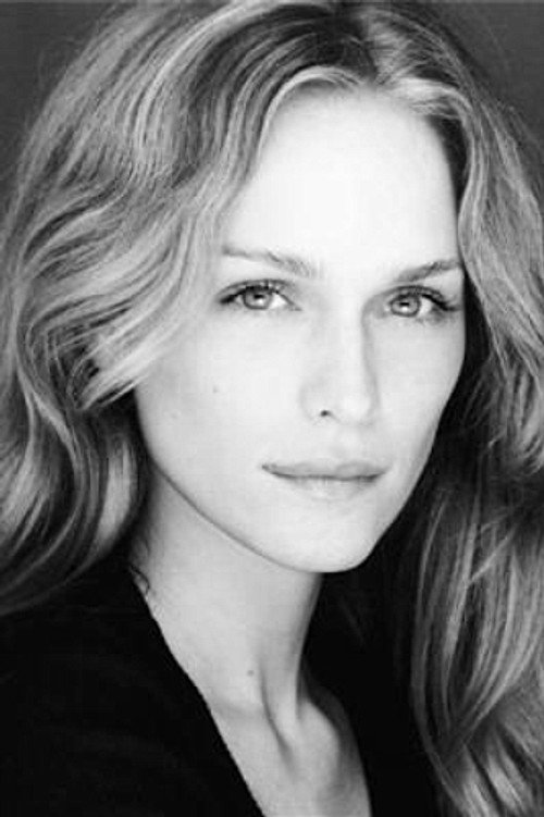 Photo of Cassandra Bell, Acting