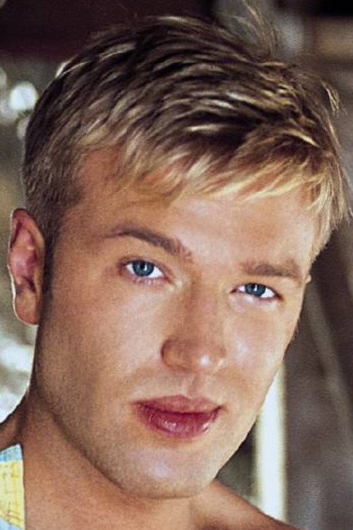 Photo of Daniel Sinclair, Acting