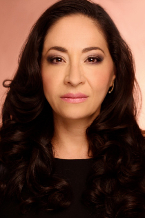 Angélica Lara profile