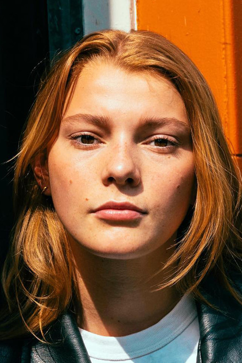 Photo of Livia Lamers, Acting