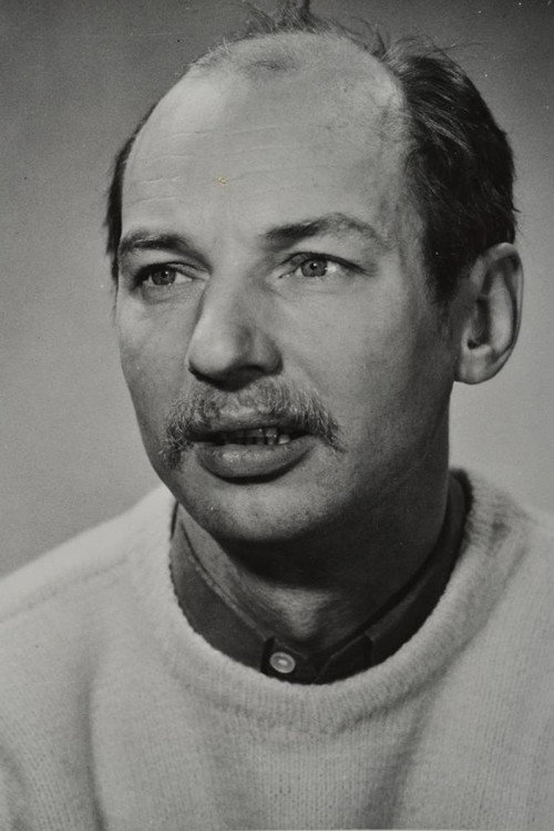Photo of Väino Laes, Acting