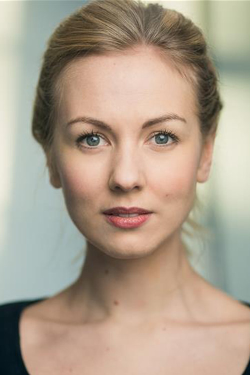 Photo of Lauren Hall, Acting