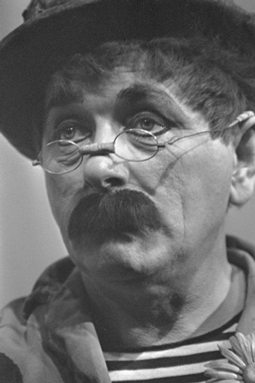 Photo of Tom Manders, Acting