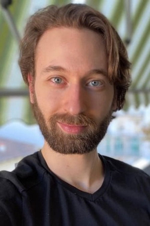 Photo of Manfredi Mo, Acting