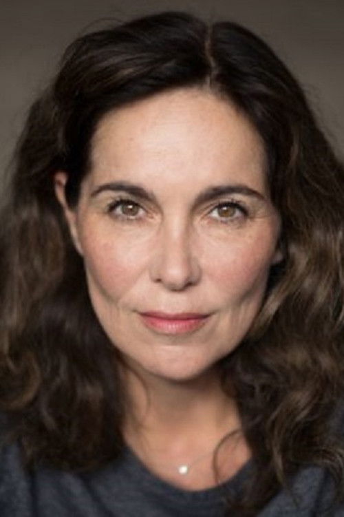 Fiona Dolman profile