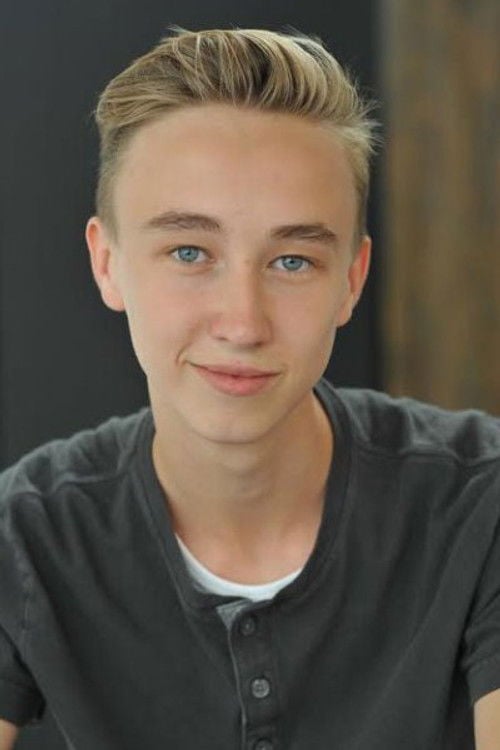 Photo of Ruairi MacDonald, Acting