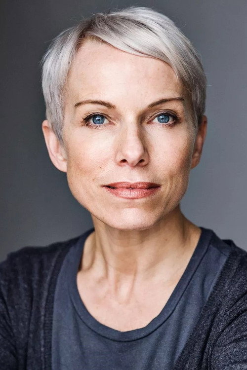 Sue Devaney profile