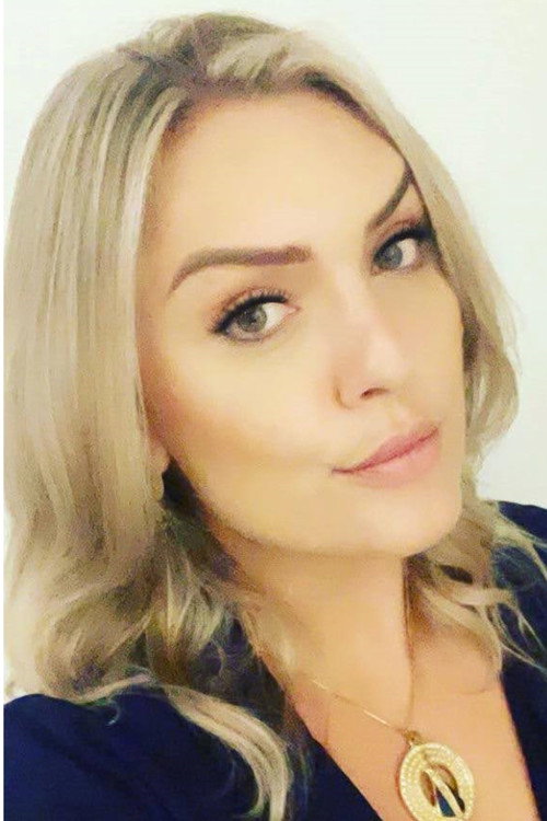 Renata Palis profile