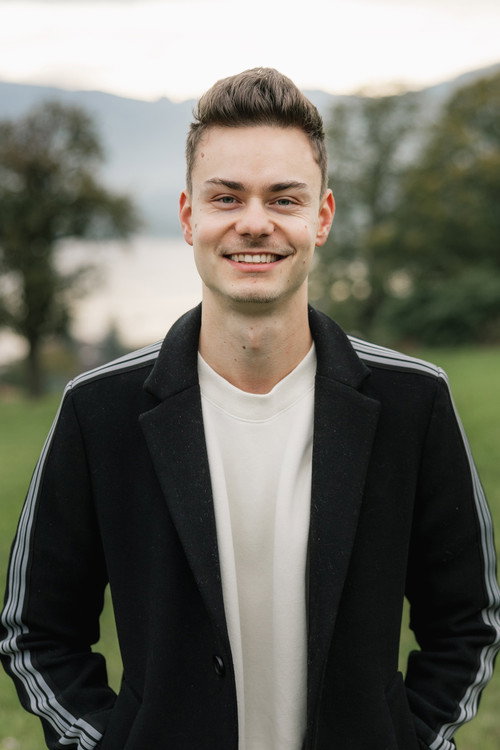 Photo of Julian Heinke, Directing