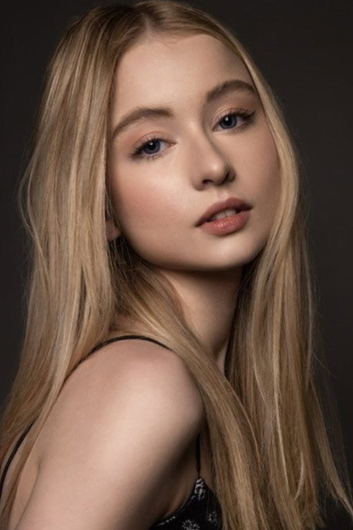 Photo of Lacey Oake, Acting
