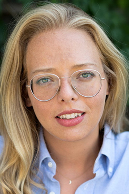 Photo of Elle Reeve, Acting