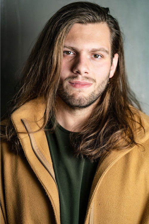 Photo of Hunter Redfern, Acting