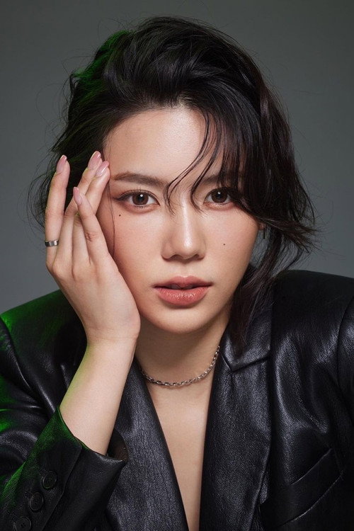 Ponchanok Theerawan profile