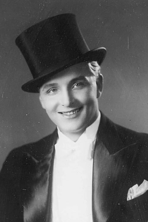 Photo of Leo Lähteenmäki, Acting