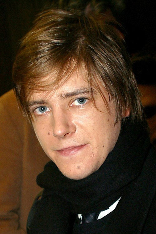 Paul Banks profile