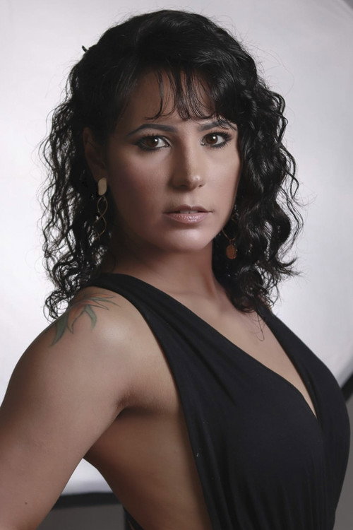 Photo of Aline Queiroz, Acting