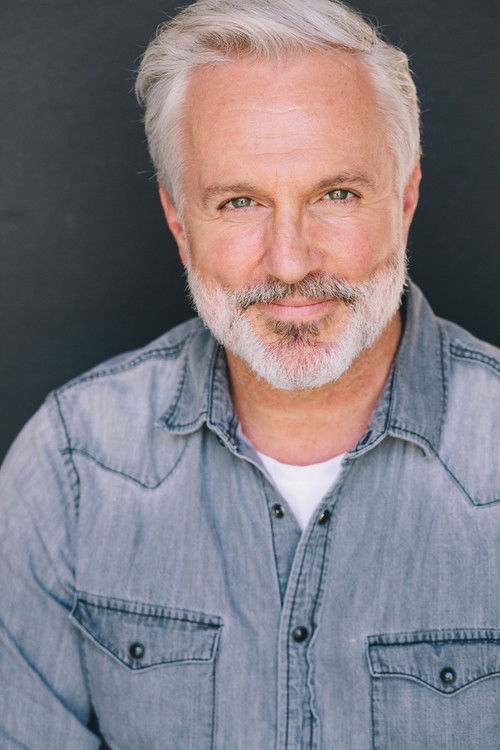 Shannon Lee Holmes profile