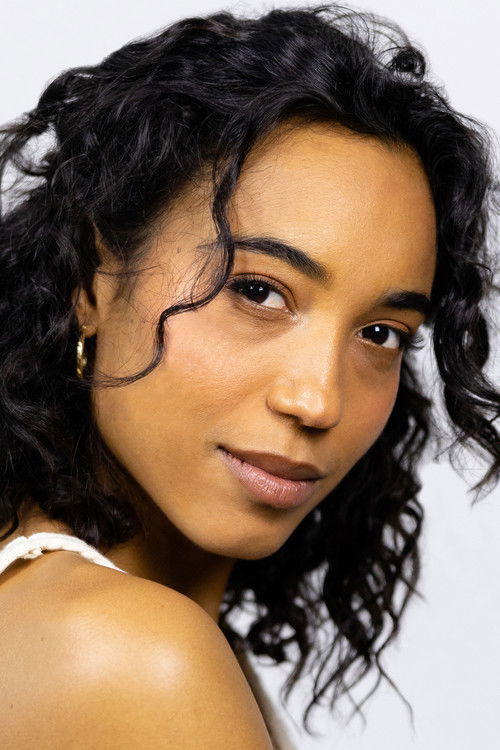 Photo of Noelle Miller, Acting