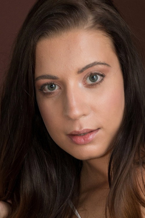 Photo of Teressa Bizarre, Acting