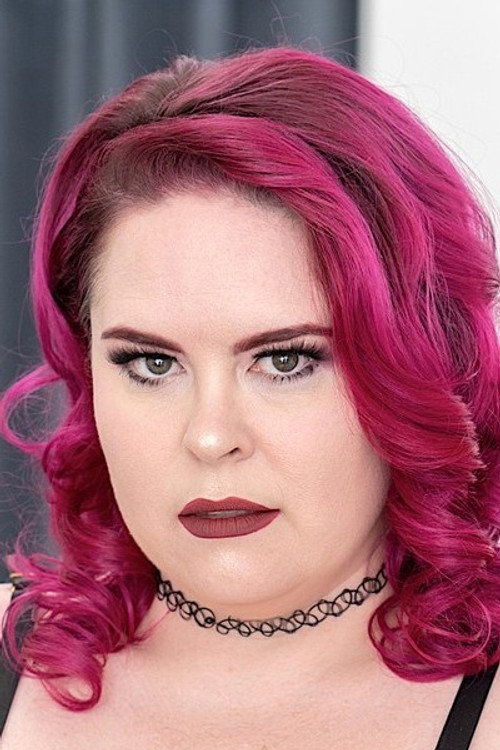 Photo of Scarlet Peach, Acting
