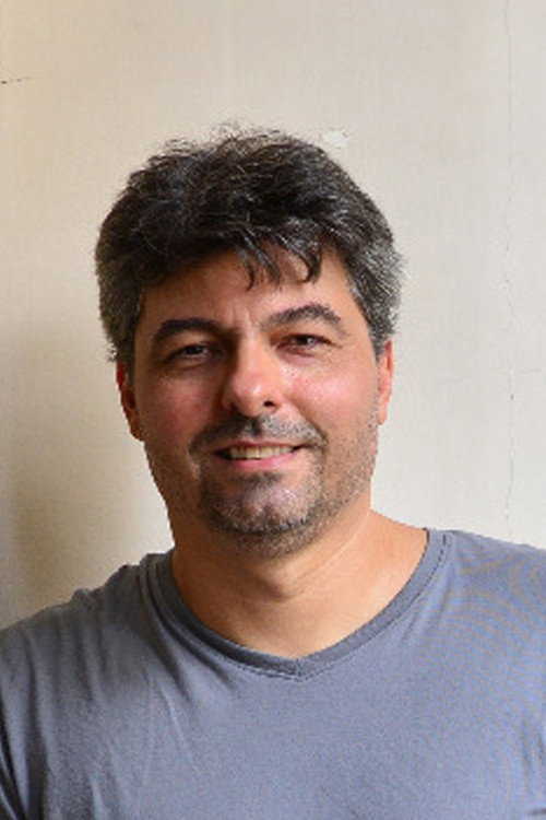 Photo of Walter Fernandes Jr., Directing
