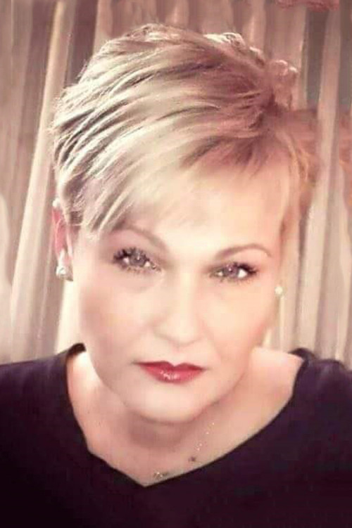 Anna Gletsou profile