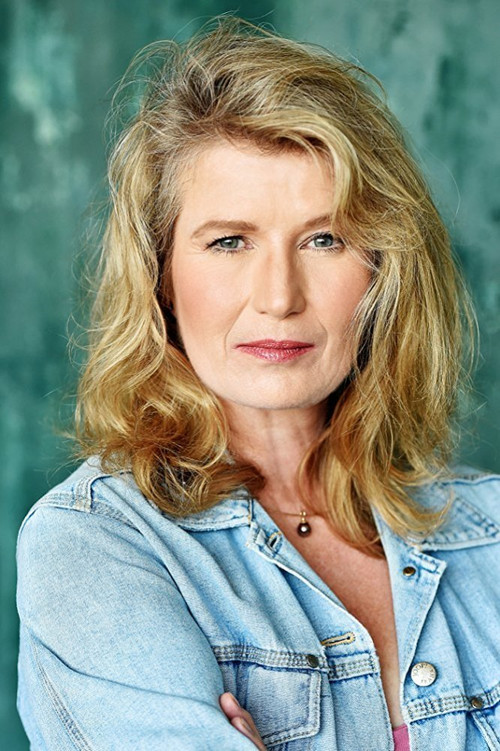 Photo of Nina Franoszek, Acting