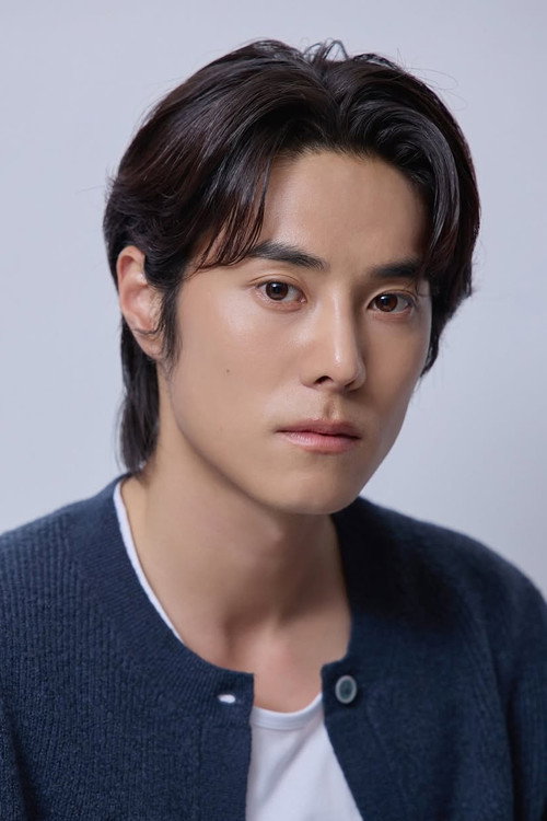 Photo of Kim Rui, Acting