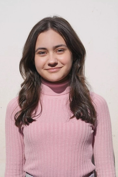 Photo of Mina Ünsür, Acting