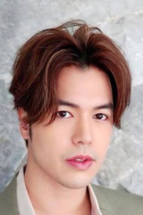 Weerakaniz Kanwatthanakul profile