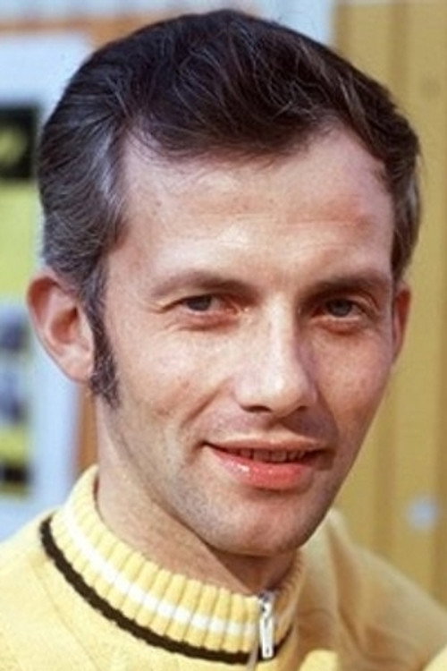 Photo of Arne Qvick, Acting